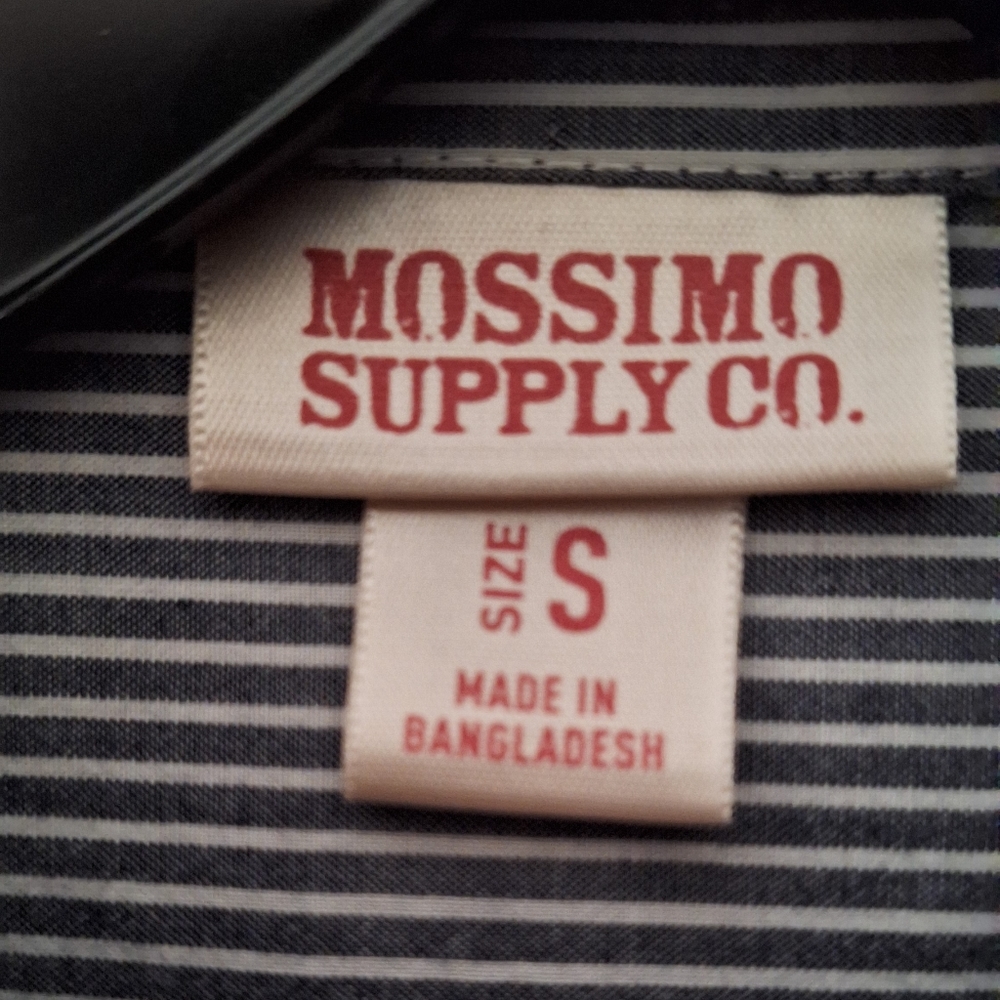 Mossimo Supply Co Pinstripe, Botton-down shirt - Picture 7 of 8
